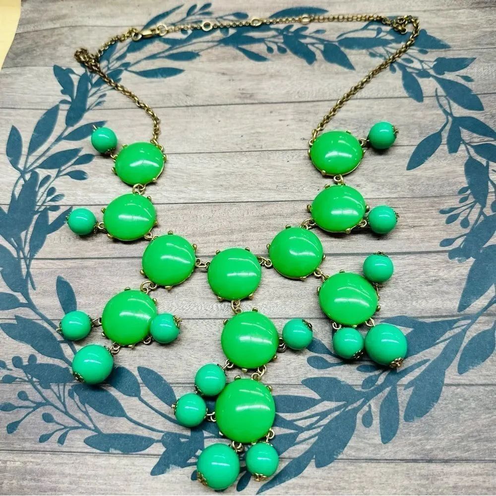 Gold Two Tone Green Acrylic Bubble Necklace 26 In. B3
